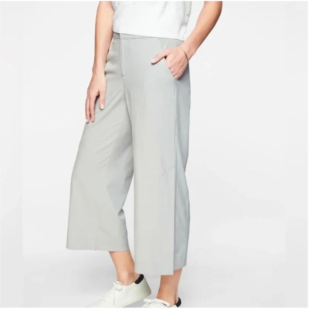 Athleta Light Gray Cropped Wide-Leg Pants
